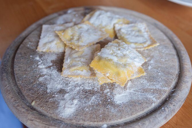 Share your Pasta Love: Small group Pasta and Tiramisu class in Arezzo - A Step-by-Step Look at the Experience