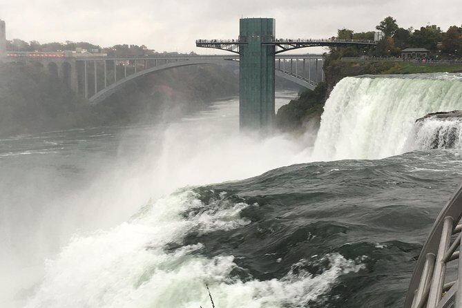Shared Airport Transfer: Buffalo Niagara International Airport to Niagara Falls NY - The Sum Up