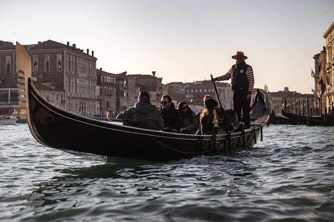 Shared Gondola Ride in Venice through enchanting Bridge of Sighs - Exploring Venice with the Shared Gondola Ride Tour