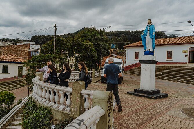 Shared Group Tour to Zipaquirá's Salt Cathedral with Pick up - FAQs