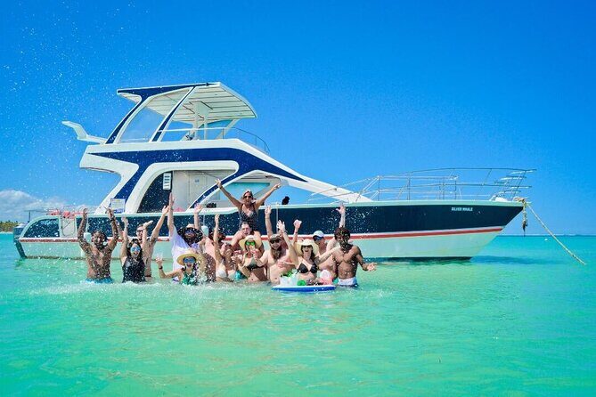 Shared Party Boat in Cap Cana - The Sum Up