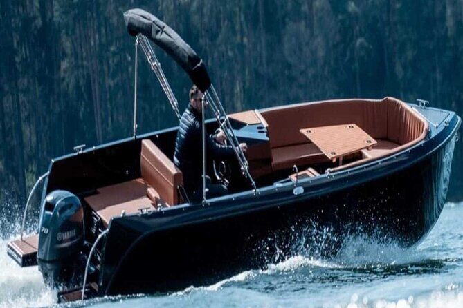 Shared Subacco Lake Como Boat Tour for 3 Hours - Experience the Best of Lake Como on a Shared 3-Hour Boat Tour