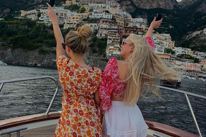 Shared Sunset Cruise from Positano with Drinks & Snacks 1.5-Hour - Who Will Love This Tour?