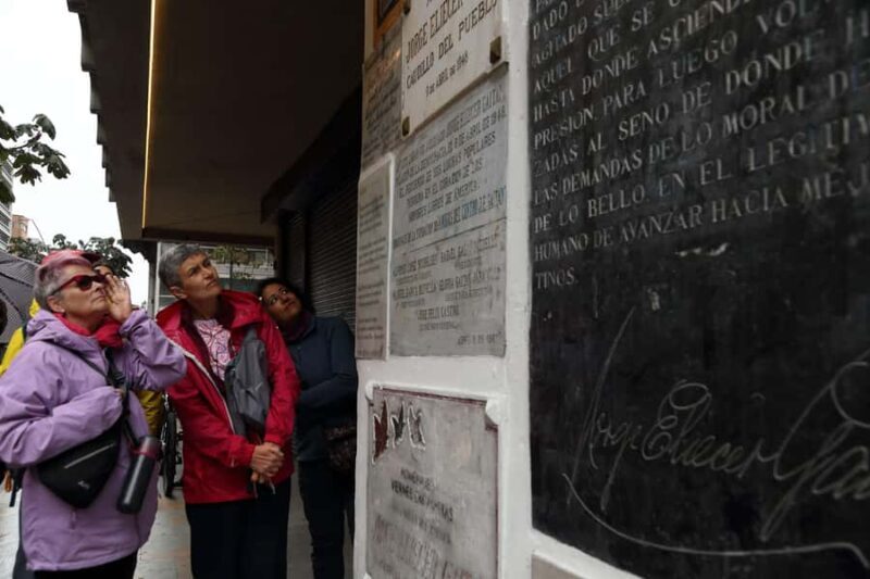 Shared Tour Colombian Conflict War, Drug Trafficking & Peace - Introduction: A Tour that Unpacks Colombia’s Tumultuous Past