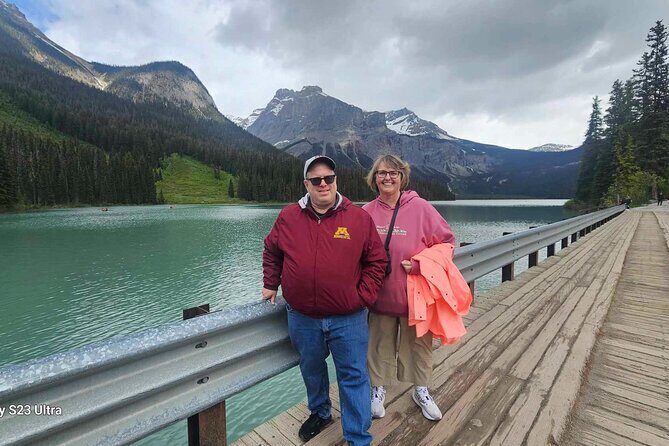 Shared Tour: Emerald Lake Lake Louise & Moraine Lake from Calgary - Authentic Experiences from Fellow Travelers