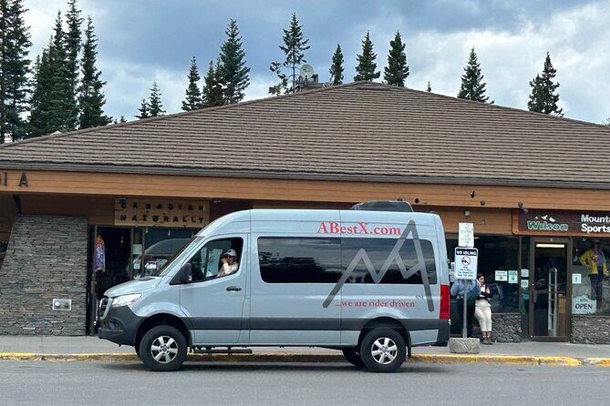 Shared Tour from Calgary to Moraine, Lake Louise and Emerald Lake - Who Is This Tour Best For?