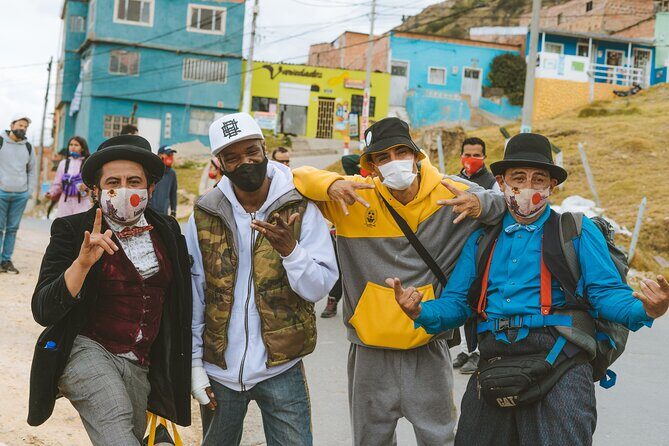 Shared Tour to Ciudad Bolivar (Paradise Quarter) & Cable Car - Who Should Book This Tour?