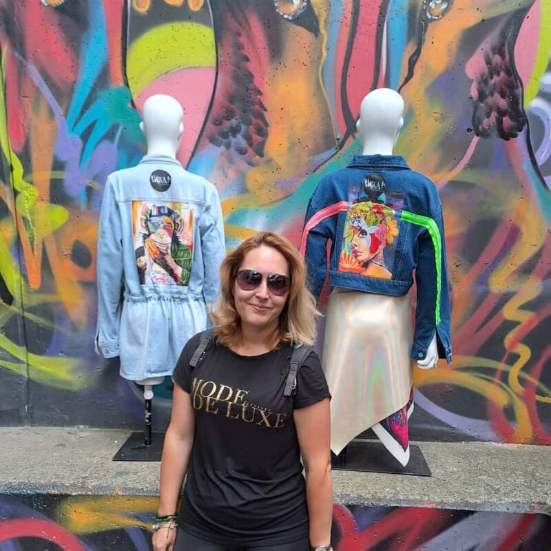 Shared Tour to Comuna 13 & Aurora Cable Car in Medellin - Exploring Medellín’s Comuna 13 & Aurora Cable Car: A Genuine Look