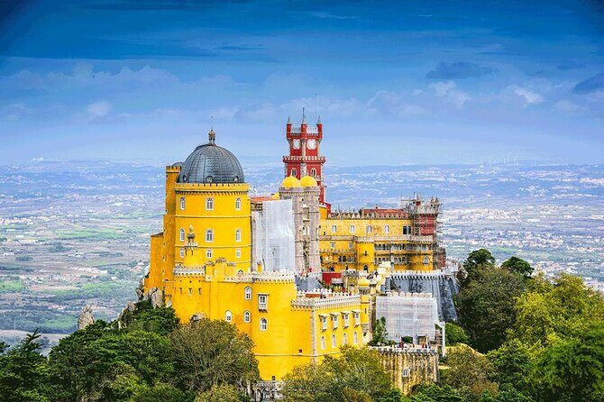 Shared Tour to Sintra from Lisbon Including Entrance to Pena Palace - Key Points