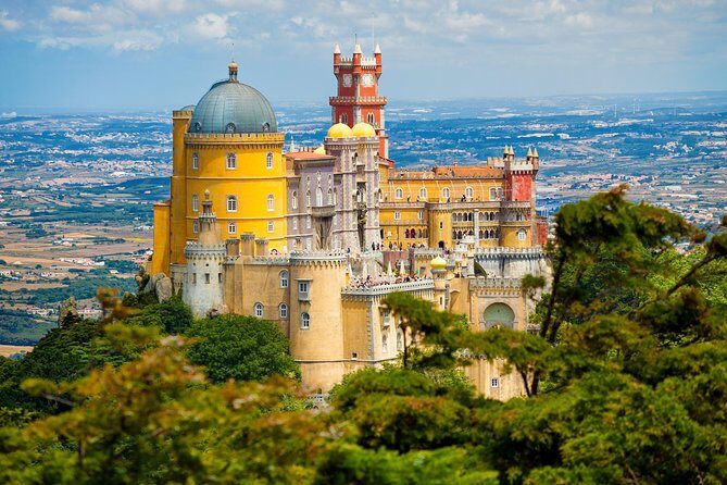 Shared Tour to Sintra from Lisbon Including Entrance to Pena Palace - The Journey Begins: From Lisbon to Sintra