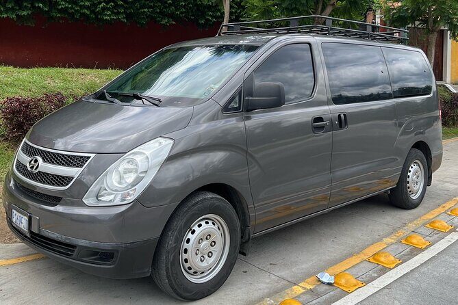 Shared Transfer From Antigua to Panajachel (Atitlan) - An Honest Look at the Shared Transfer from Antigua to Panajachel