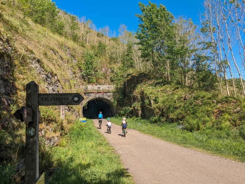 Sheffield: Electric Bike Rental  Explore the Peaks & Beyond - An In-Depth Look at the Sheffield Electric Bike Experience