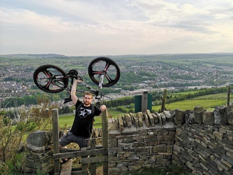 Sheffield: Family Bike Rental, Peak District, Trails & more - Who Should Consider This Experience?