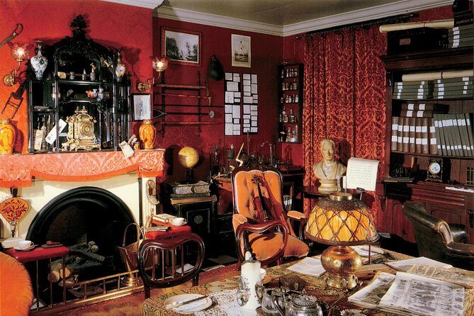 Sherlock Holmes Museum & Westminster Walking Tour - Price and Value