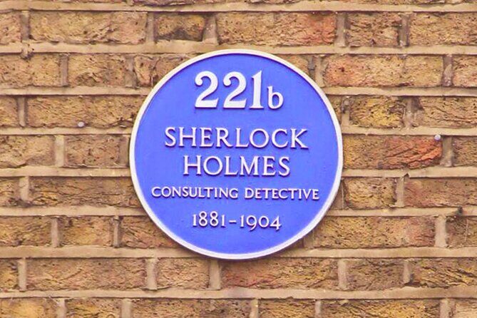 SHERLOCKTRAIL: Solve a Murder with Holmes (Self-Guided Walk) - Who Will Enjoy SherlockTrail?