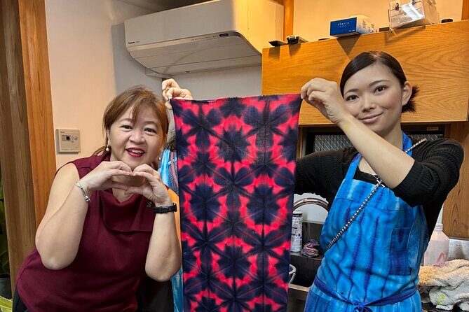 Shibori Craft & Innovation Tour guided by Friendly Locals - Key Points