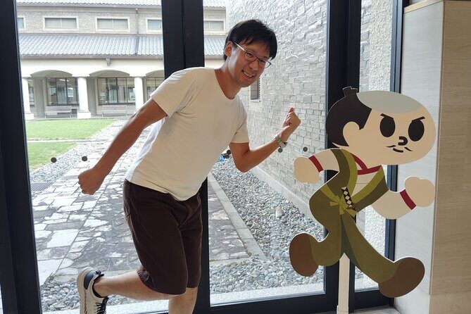 Shiga: Guided Tour of Oda Nobunagas Azuchi Castle Legacy - Key Points