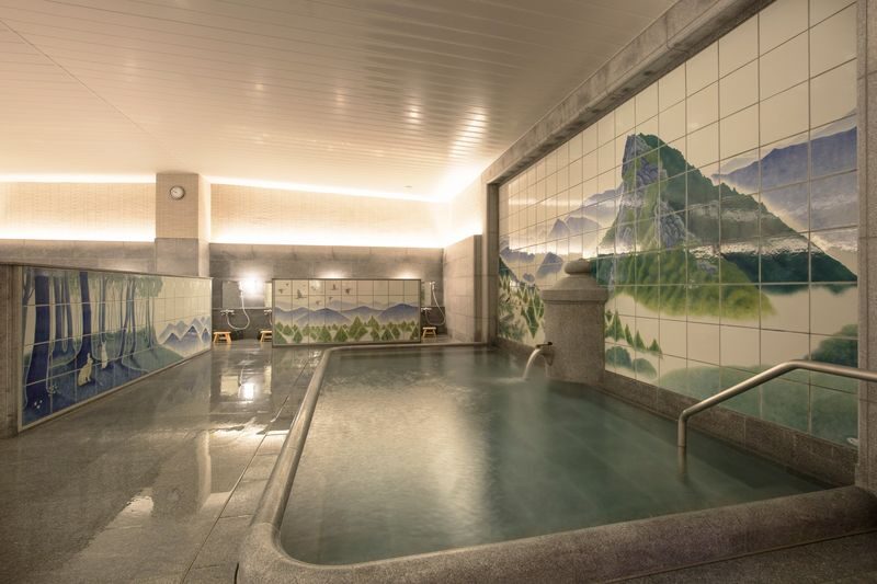 Shikoku Ehime Dogo Onsen Experience in Matsuyama - The historic district, and the bathhouse you are actually booking