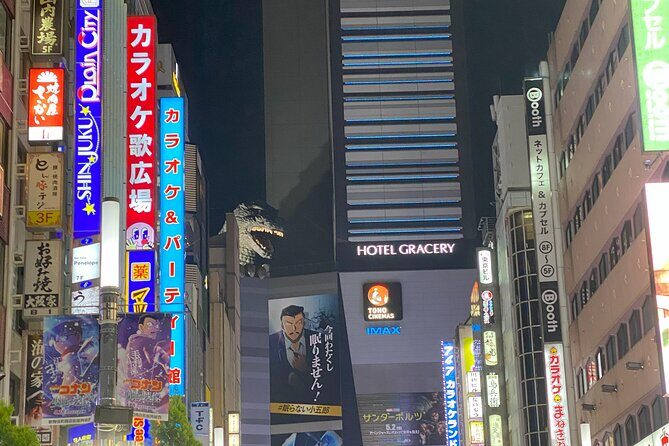 Shinjuku Bar and Izakaya Hopping with Drinks and Dinner - In-Depth Breakdown of the Itinerary