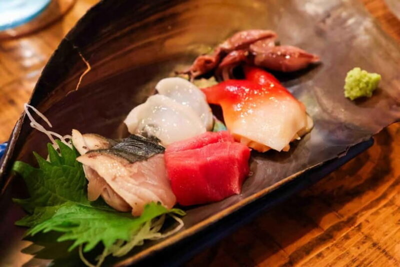 Shinjuku Izakaya Food & Drink Tour - Discovering Shinjuku After Dark