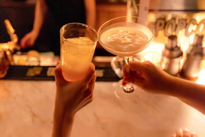 Shinjuku Night Tour: Izakaya, Karaoke and Golden Gai Bar Hopping - Key Points