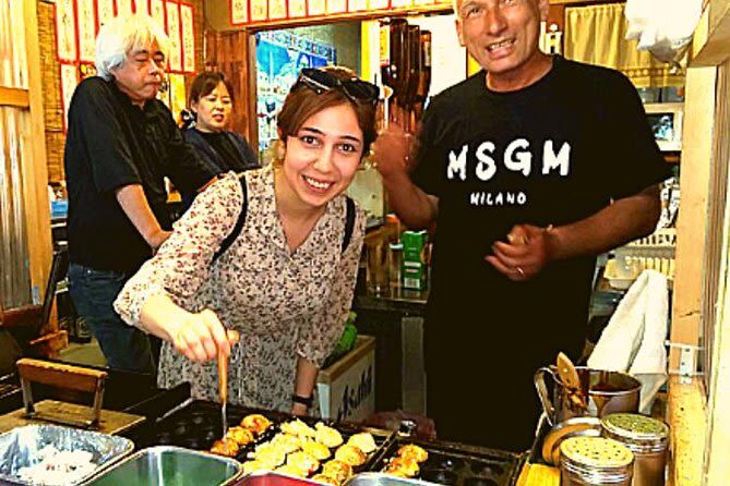 Shinsekai Night Food Tour with 15 Dishes & 3 Drinks - Five eateries, 15 dishes, and a full stomach