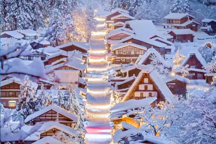 Shirakawa-go Gassho Village & Hida Takayama Old Town One-Day Tour (Departing from Nagoya) - Guaranteed Departure for 1 Person - Should you book this Nagoya day trip?