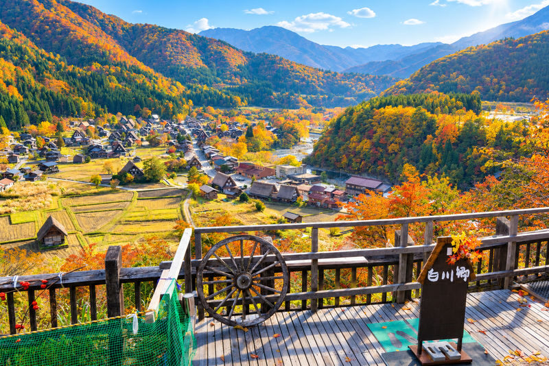 Shirakawa-go & Takayama Old Town Day Tour (Optional Hida Beef Lunch) - The long ride from Nagoya is part of the bargain
