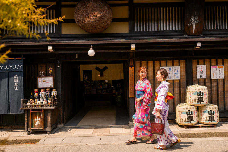 Shirakawa-go & Takayama Old Town Day Tour (Optional Hida Beef Lunch) - Road closures can replace Shirakawa-go with Gujo-Hachiman