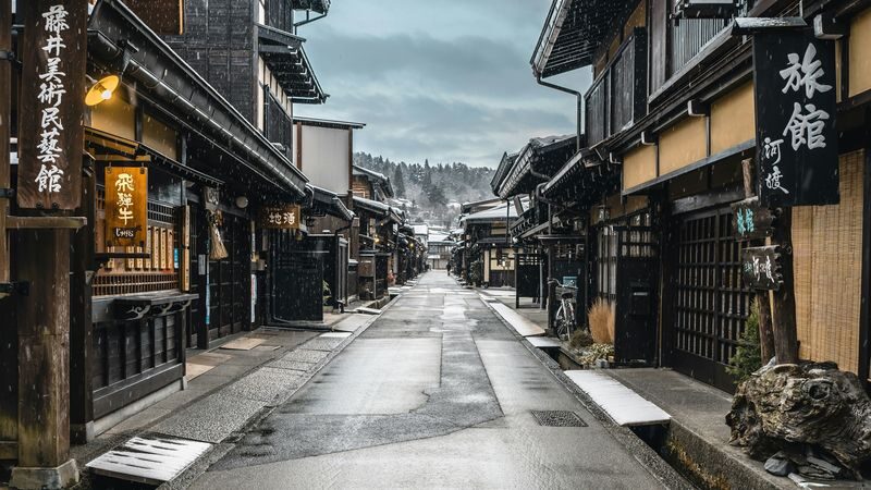 Shirakawa-go UNESCO Heritage Winter Tour From Kanazawa - Takayama first, Shirakawa-go after