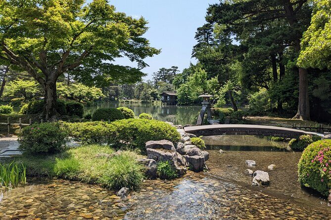 Shirakawago & Kanazawa from Osaka by bullet train - FAQ