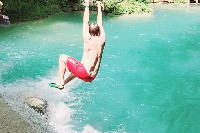 Shopping, Bluehole, Secret Falls and Dunns River from Montego Bay - Key Points