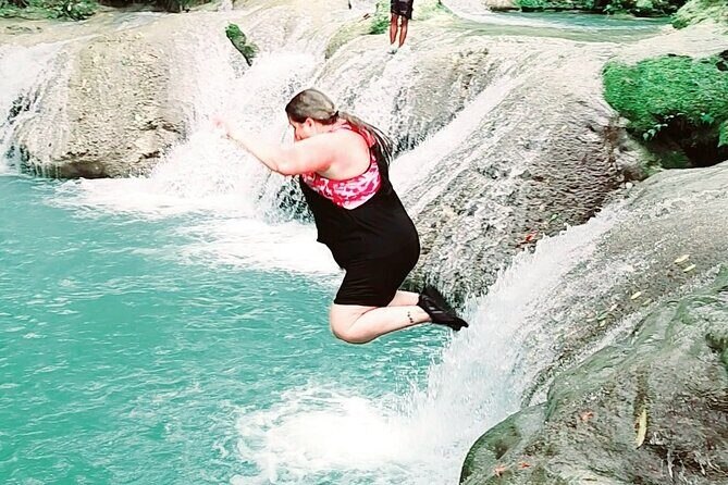 Shopping, Bluehole, Secret Falls and Dunns River from Montego Bay - The Sum Up