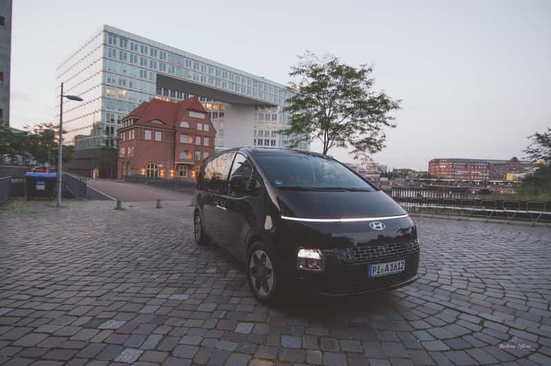 Shore excursion from Kiel to Hamburg. Private Van Tour. - Who Will Appreciate This Tour?