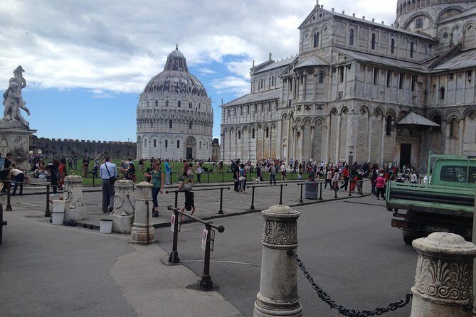 shore excursion from Livorno to Pisa and Lucca - The Sum Up