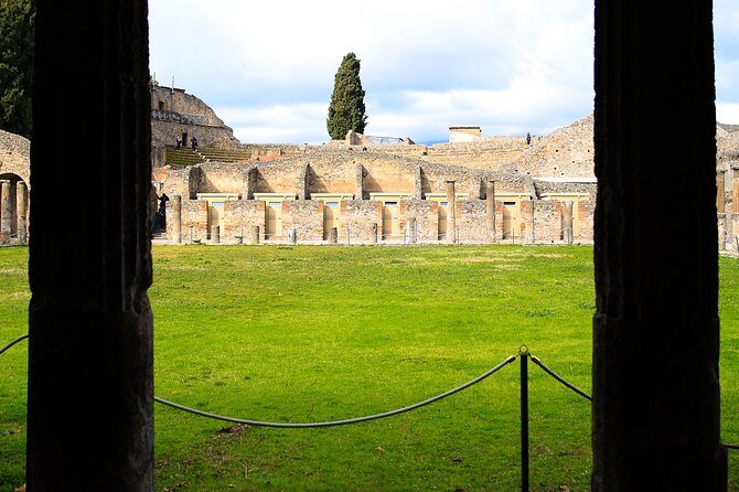 Shore Excursion Tour for Kids from Naples Port to Pompeii and Vesuvius - Transport, Timing, and Comfort