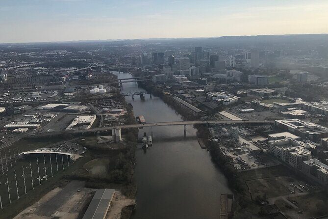 Short Helicopter Tour over downtown Nashville TN - Key Points