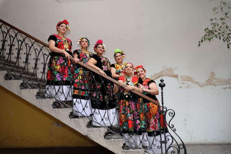 Show off your beauty wearing a typical Oaxacan costume + photo session - What’s Included and What’s Not