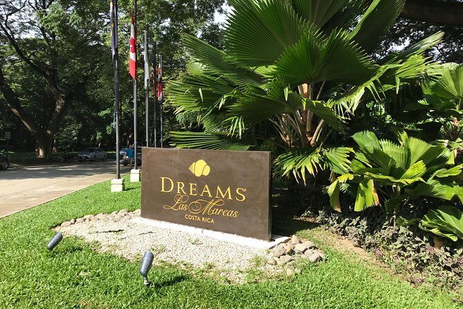 Shuttle Service From Dreams Las Mareas To Liberia Airport - Quick Overview of the Shuttle Service from Dreams Las Mareas to Liberia Airport