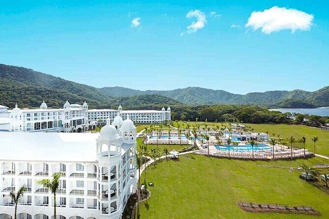 Shuttle Service From Liberia Airport To Hotel Riu Guanacaste & Riu Palace - Who Would Benefit Most from This Service?