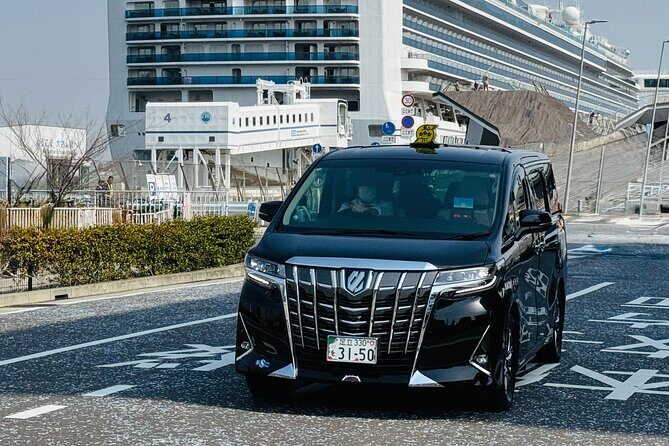 Shuttle Van Transfer:Tokyo City, Narita, Haneda, TDRYokohama - The Pickup Experience