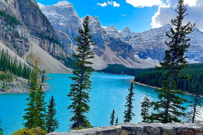 ShuttleBus 2way Banff to Lake Louise (1Hr) and Moraine Lake (1Hr) - Discover Banff’s Lakes: A Guided Shuttle Tour to Lake Louise and Moraine Lake