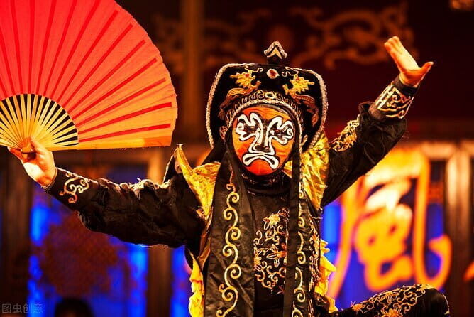 Sichuan Opera with face-changing at Jinjiang historic theater - Key Points