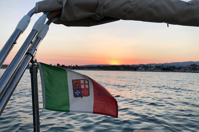 Sicily Boats Avola: Plemmirio boat tour 4 people 4 hours - Key Points
