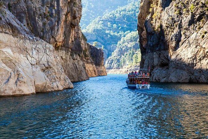 Side-Alanya: 5-Hour BoatTour inGreen Canyon with Lunch SoftDrinks - Experience Turkey’s Green Canyon in Style: A 5-Hour Boat Tour from Side