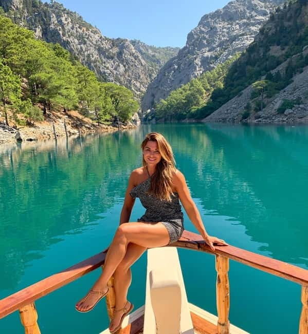 Side/Alanya: Green Canyon Boat Trip w/Unlimited Soft Drinks - Discovering the Green Canyon and Surroundings