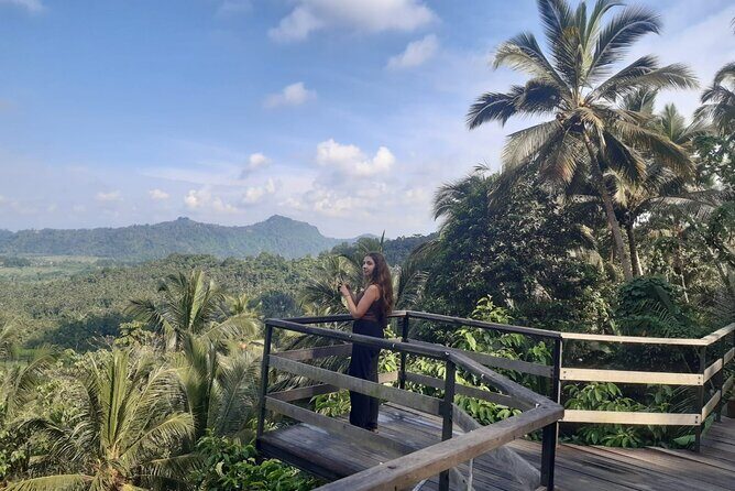 Sidemen Trekking Through Rice Terraces and Villages - Why Travelers Love This Tour