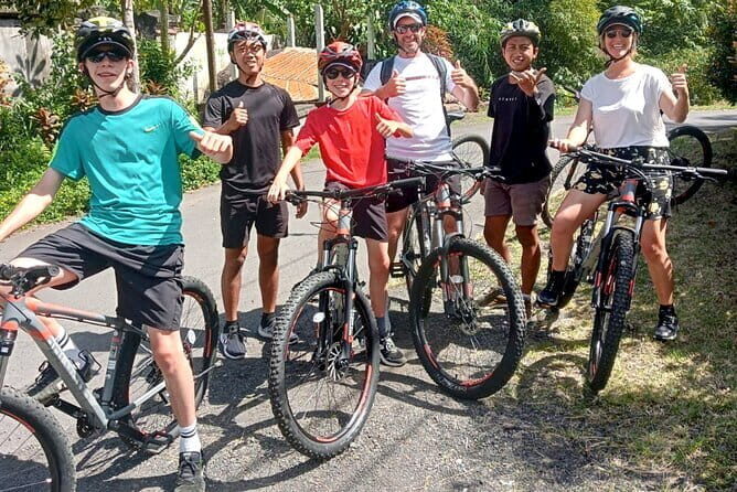 Sidemen's Hidden Gems: Cycle, Waterfall Adventure, & Craft - Key Points