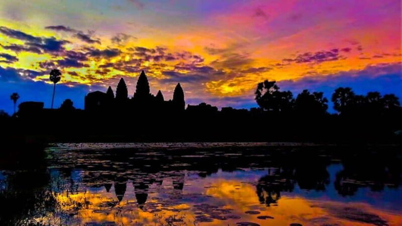 Siem Reap: 2-Days Angkor Wat with Sunrise Small-Group Tour - Who Should Consider This Tour?
