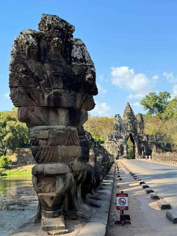 Siem Reap: Angkor Full-Day Group Tour with Japanese Guide - Who Is This Tour Best Suited For?
